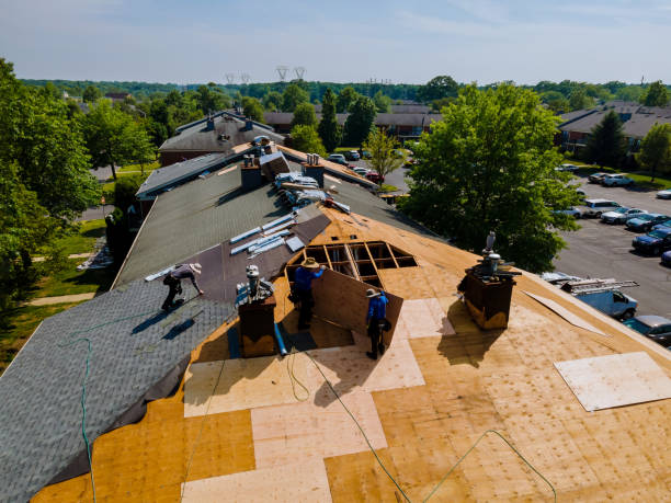 24/7 Emergency Storm Damage Roof Repair experts in Bedford Park, IL